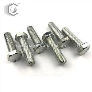 DIN931 Kaakon kuusion pultti